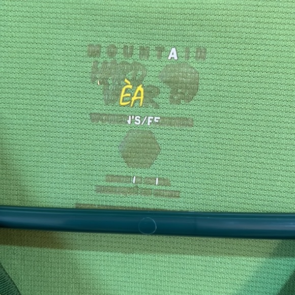 Mountain Hardwear women’s top size small - Picture 2 of 5